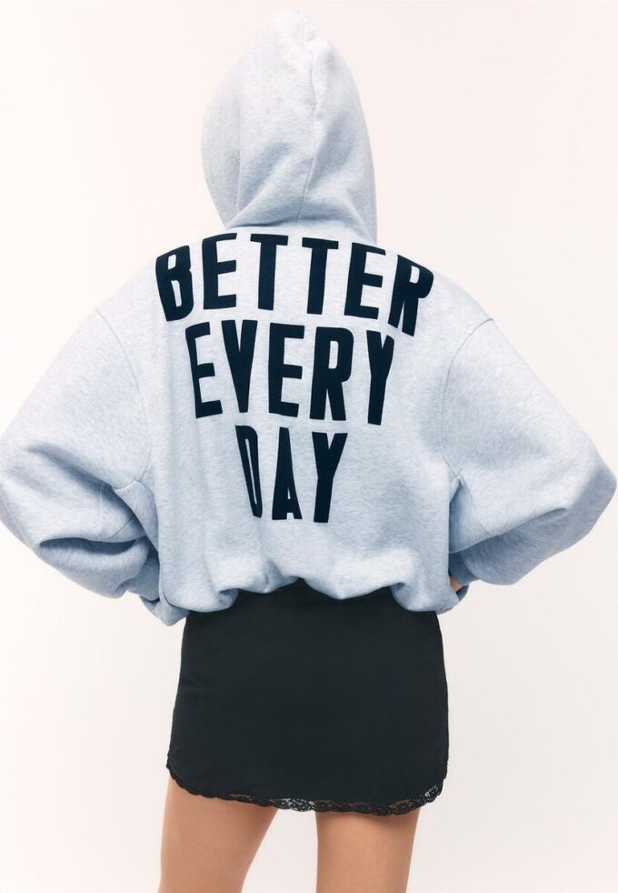 Felpa bomber con cappuccio stampata Felpa bomber con cappuccio stampata