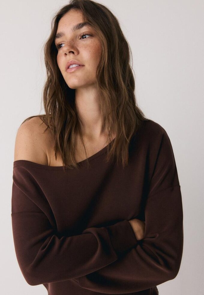 Felpa Soft Touch con spalle scoperte