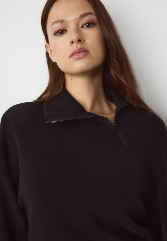 Felpa Soft Touch con zip laterale
