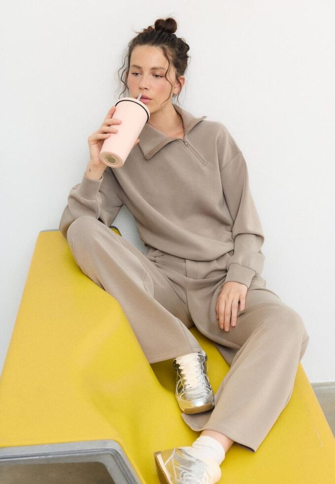 Felpa Soft Touch con zip laterale