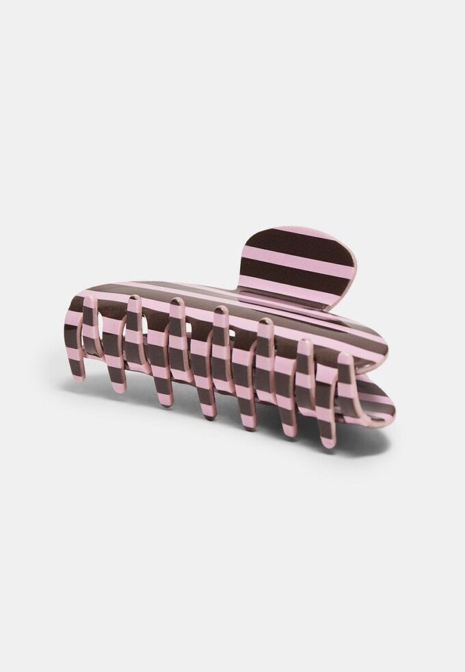 Fibbia in pelliccia a righe