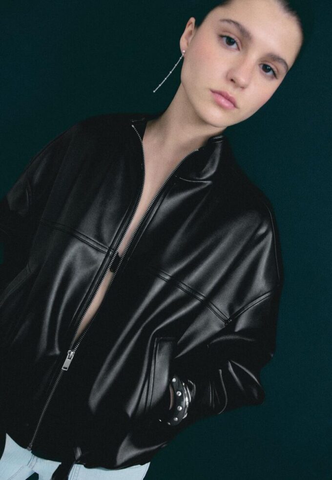Giacca a palloncino effetto pelle con cintura