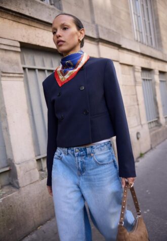 Giacca corta con collo rotondo