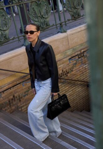 Giacca corta effetto pelle