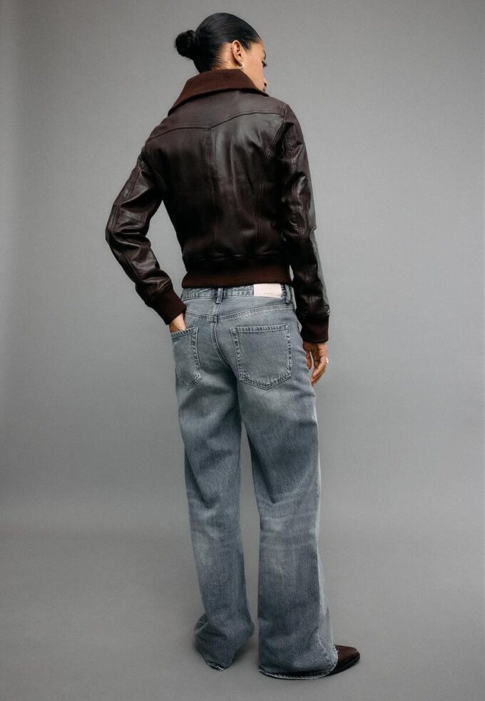 Giacca in pelle a coste