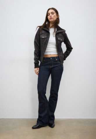 Giacca in pelle combinata a coste