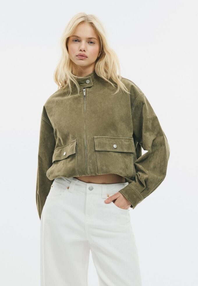 Giacca in pelle con tasche Giacca in pelle con tasche