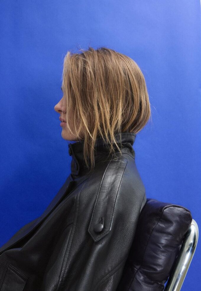 Giacca oversize con patta in 100% pelle Giacca oversize con patta in 100% pelle