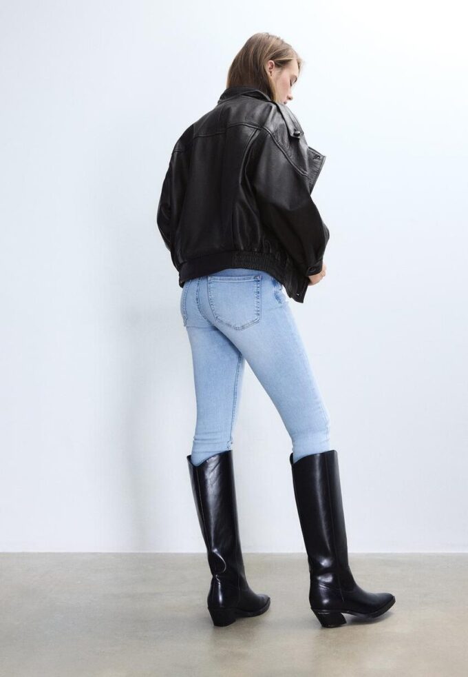 Giacca oversize con patta in 100% pelle Giacca oversize con patta in 100% pelle