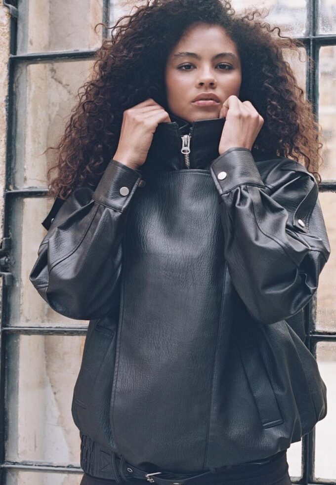 Giacca oversize in ecopelle con revers