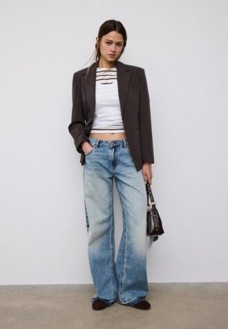 Giacca sartoriale abbottonata