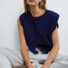 Gilet in maglia con spalline imbottite Gilet in maglia con spalline imbottite