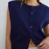 Gilet in maglia con spalline imbottite Gilet in maglia con spalline imbottite