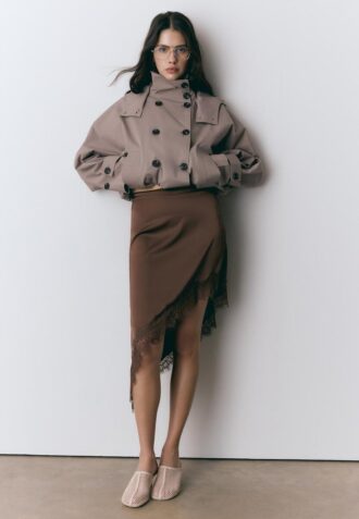 Gonna asimmetrica in raso