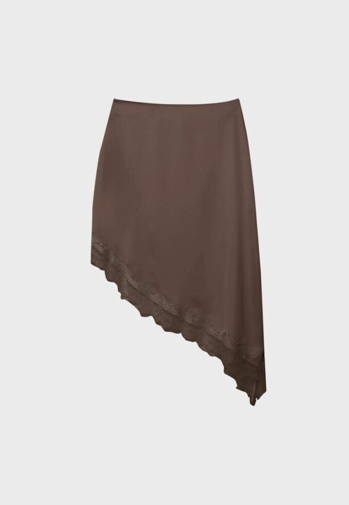 Gonna asimmetrica in raso