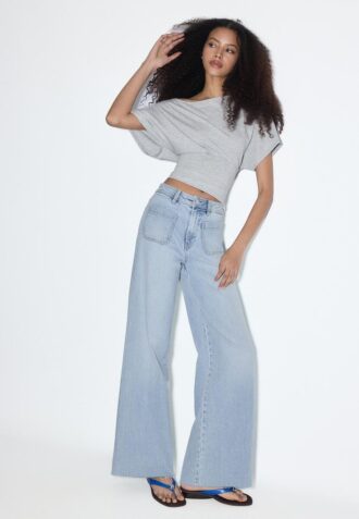 Jeans a gamba dritta con tasche