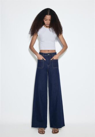 Jeans a gamba dritta con tasche