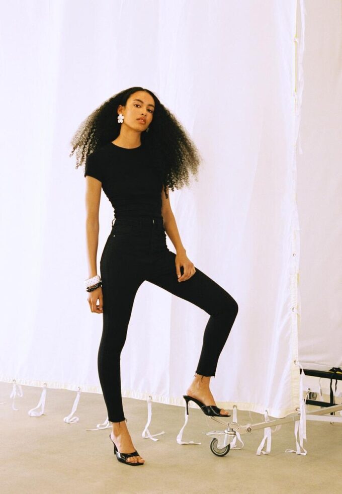 Jeans a vita altissima Jeans a vita altissima