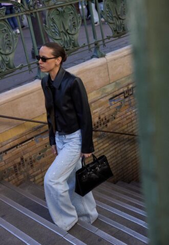 Giacca corta effetto pelle