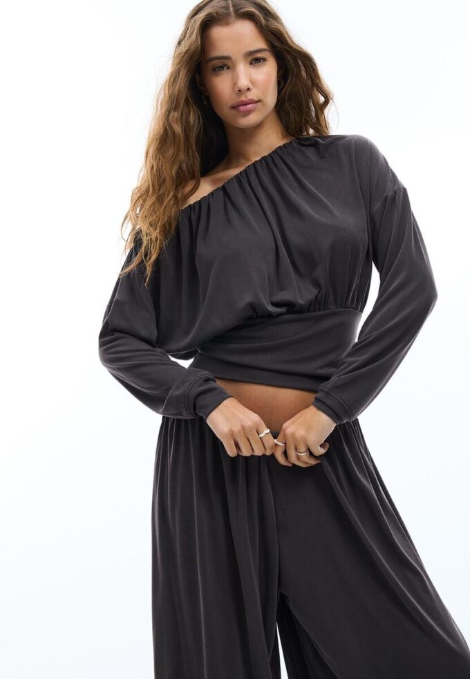 Maglietta asimmetrica Soft Touch Maglietta asimmetrica Soft Touch