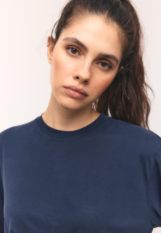 Maglione a collo alto Oversize Soft Touch morbido al tatto Maglione a collo alto Oversize Soft Touch morbido al tatto