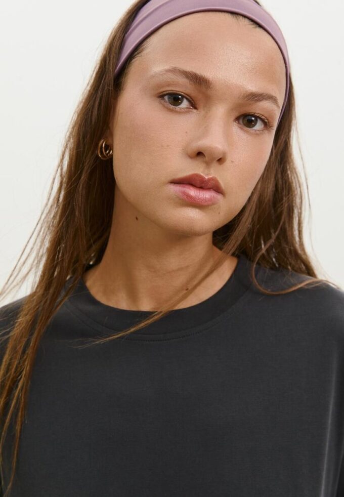 Maglione a collo alto Oversize Soft Touch morbido al tatto Maglione a collo alto Oversize Soft Touch morbido al tatto