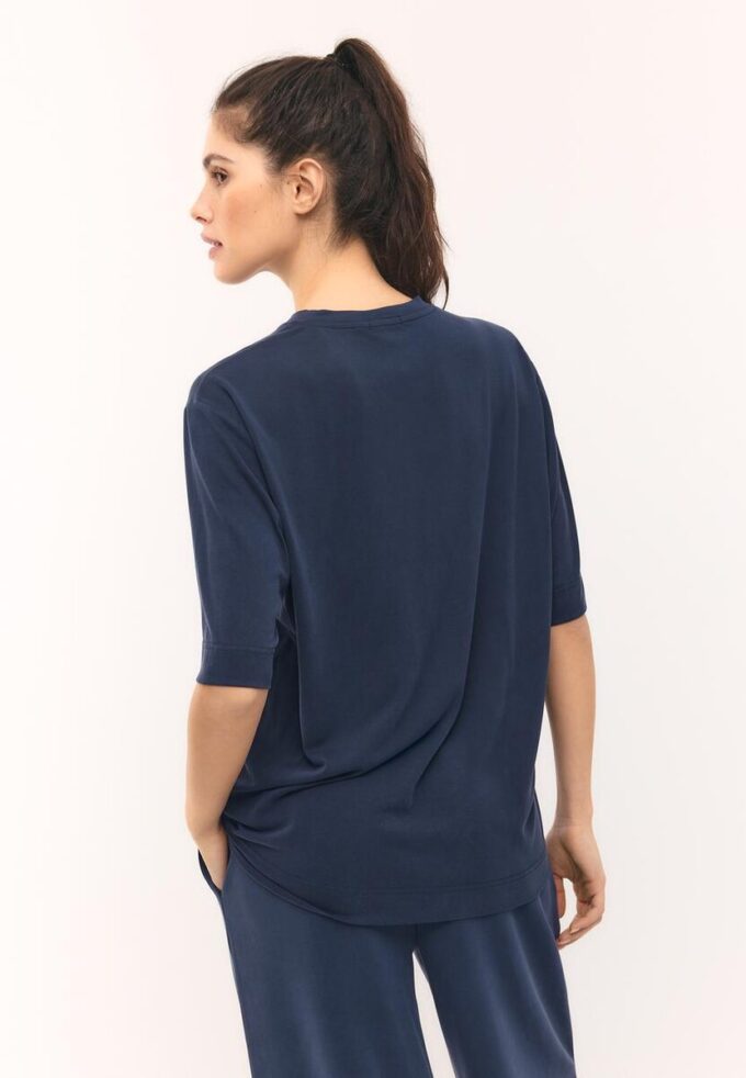 Maglione a collo alto Oversize Soft Touch morbido al tatto Maglione a collo alto Oversize Soft Touch morbido al tatto