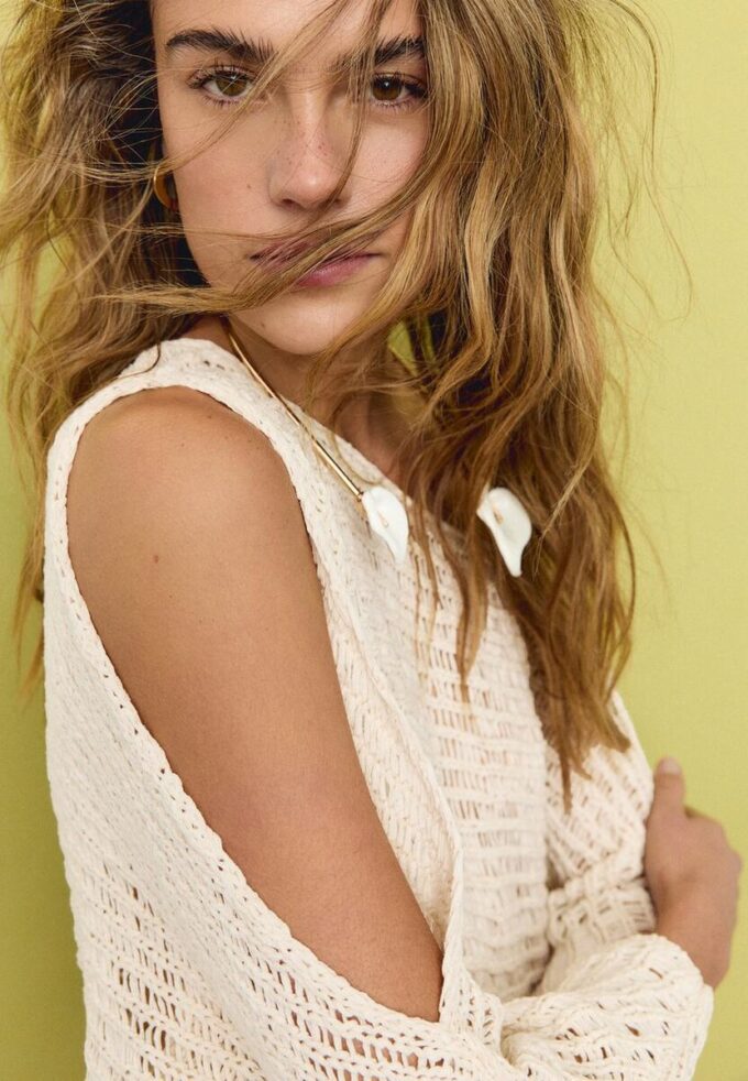 Maglione a mantella in maglia con nastro