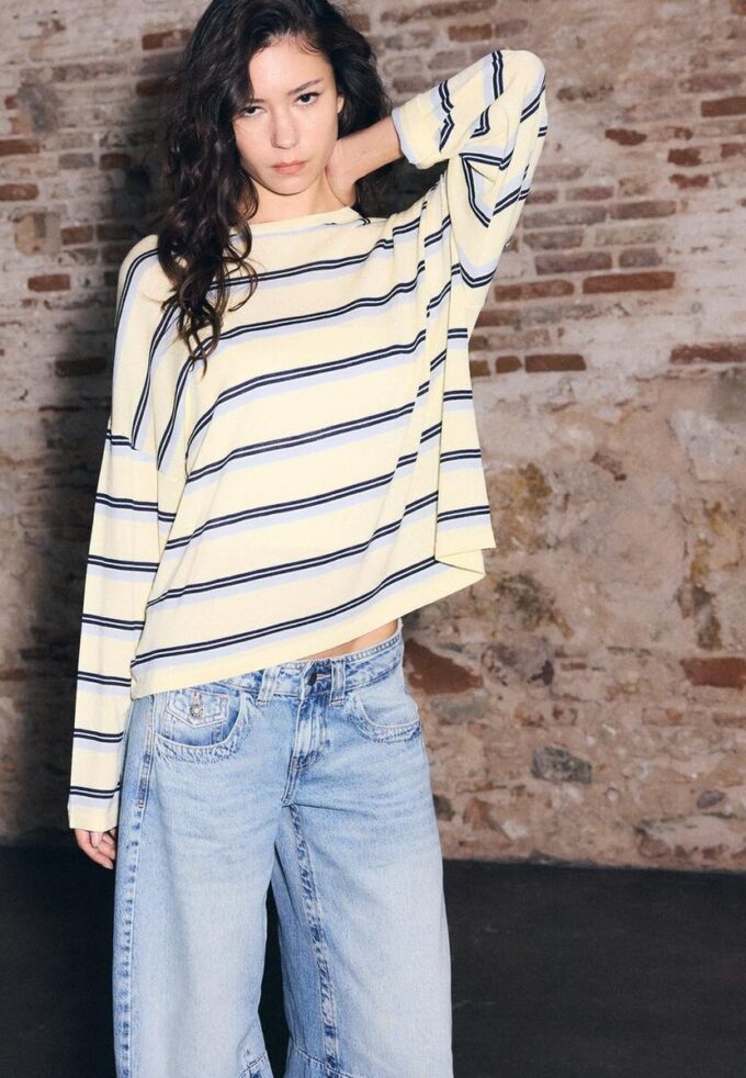 Maglione a righe in maglia fine Maglione a righe in maglia fine