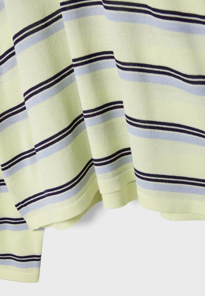 Maglione a righe in maglia fine Maglione a righe in maglia fine