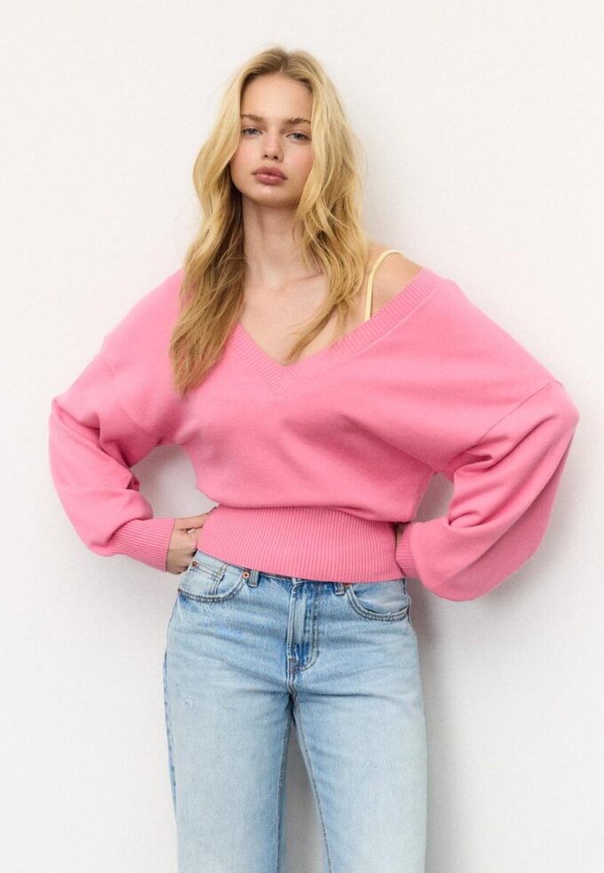 Maglione con scollo a V e maniche a pipistrello Maglione con scollo a V e maniche a pipistrello