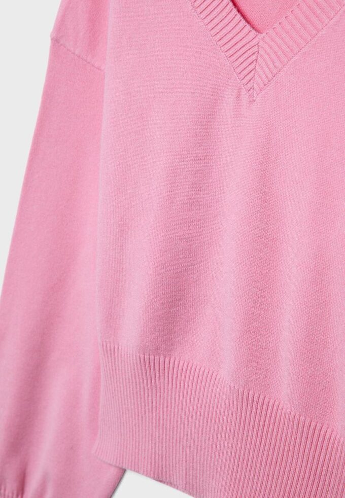 Maglione con scollo a V e maniche a pipistrello Maglione con scollo a V e maniche a pipistrello