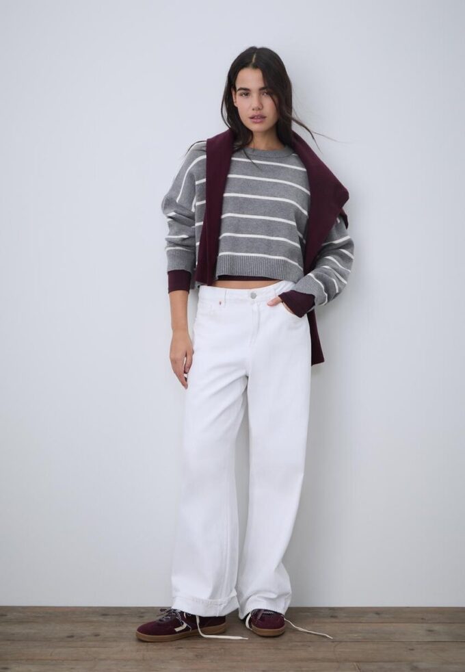 Maglione corto a righe