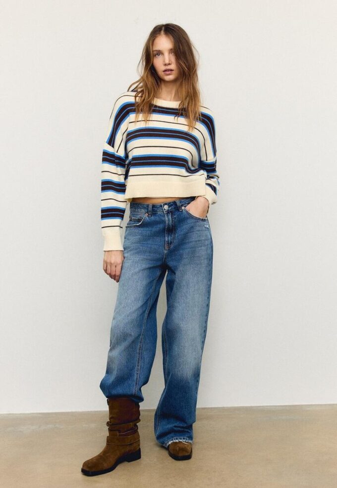 Maglione corto a righe