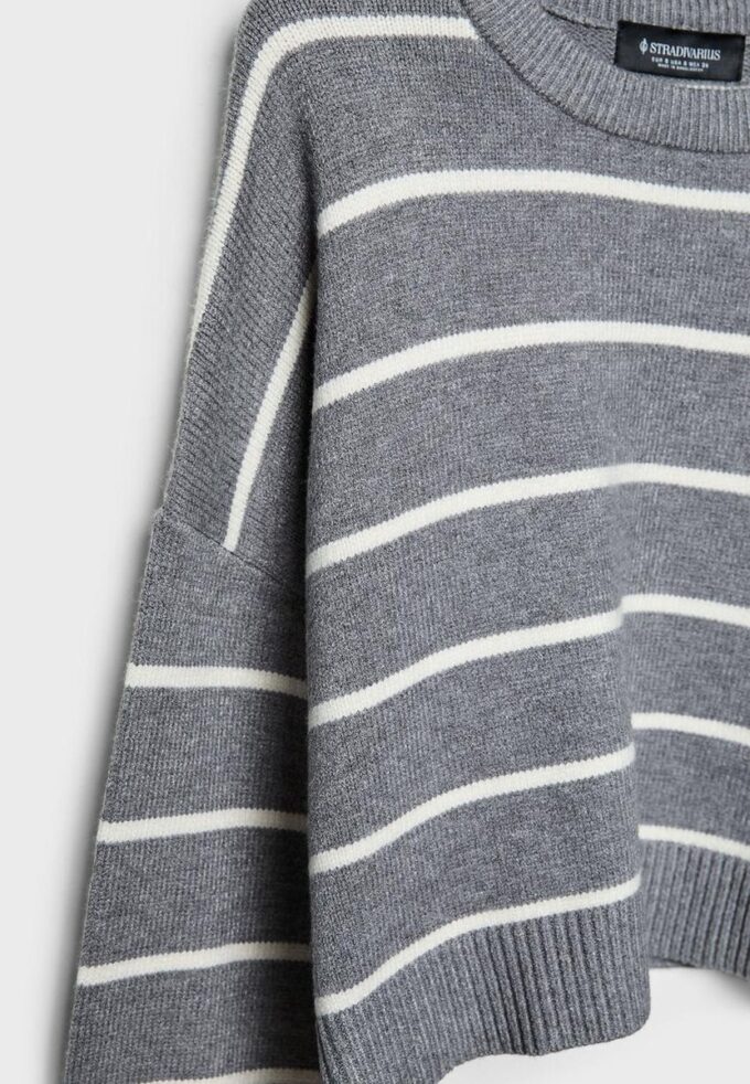 Maglione corto a righe