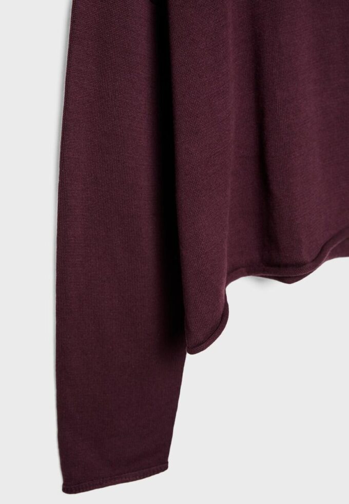 Maglione corto con scollo a barchetta Maglione corto con scollo a barchetta