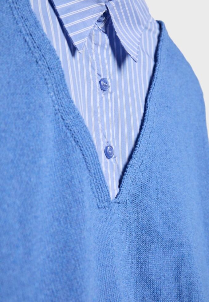 Maglione in maglia a due tessuti Maglione in maglia a due tessuti