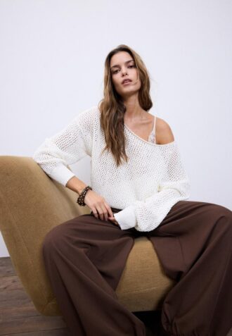 Maglione in maglia a rete con scollo a barchetta