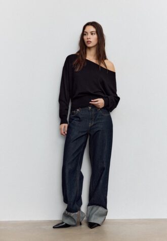 Maglione in maglia asimmetrico