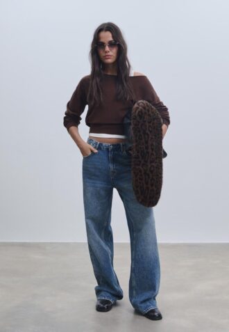 Maglione in maglia asimmetrico