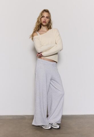 Maglione in maglia asimmetrico