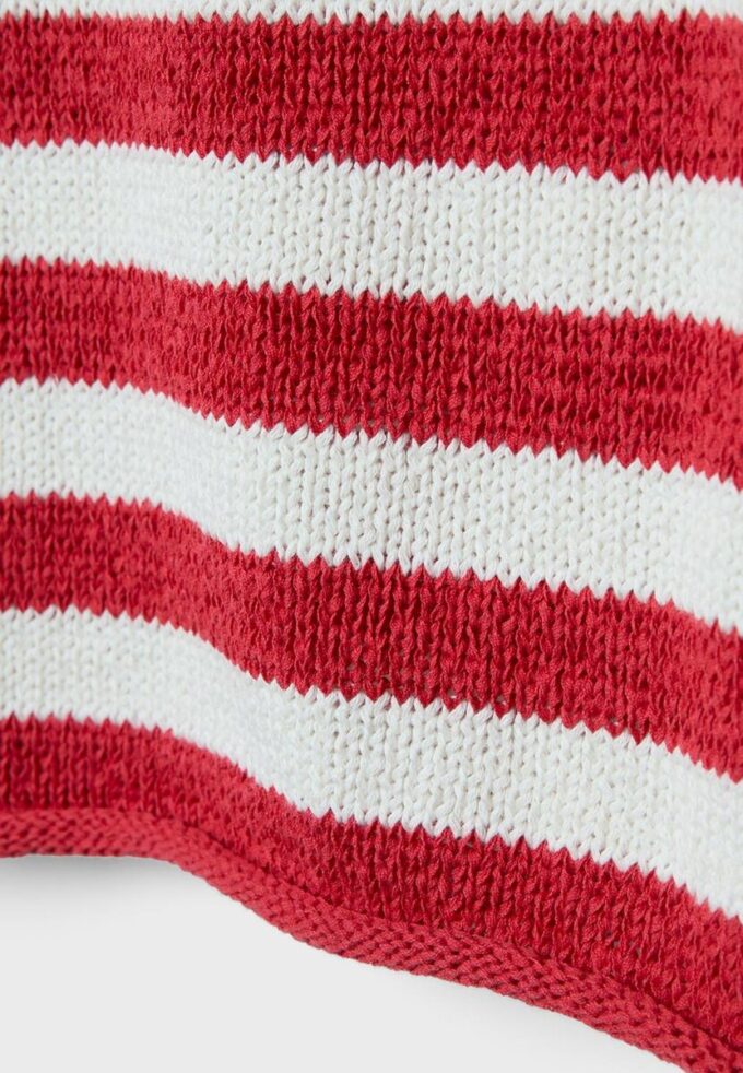 Maglione in maglia con scollo a barchetta Maglione in maglia con scollo a barchetta