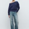 Maglione in maglia Soft Touch con scollo a barchetta Maglione in maglia Soft Touch con scollo a barchetta