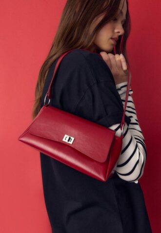 Mini borsa rettangolare con patta grande