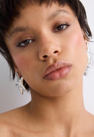 Orecchini a bottone a forma di stella marina