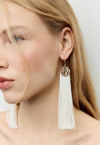 Orecchini lunghi con frange