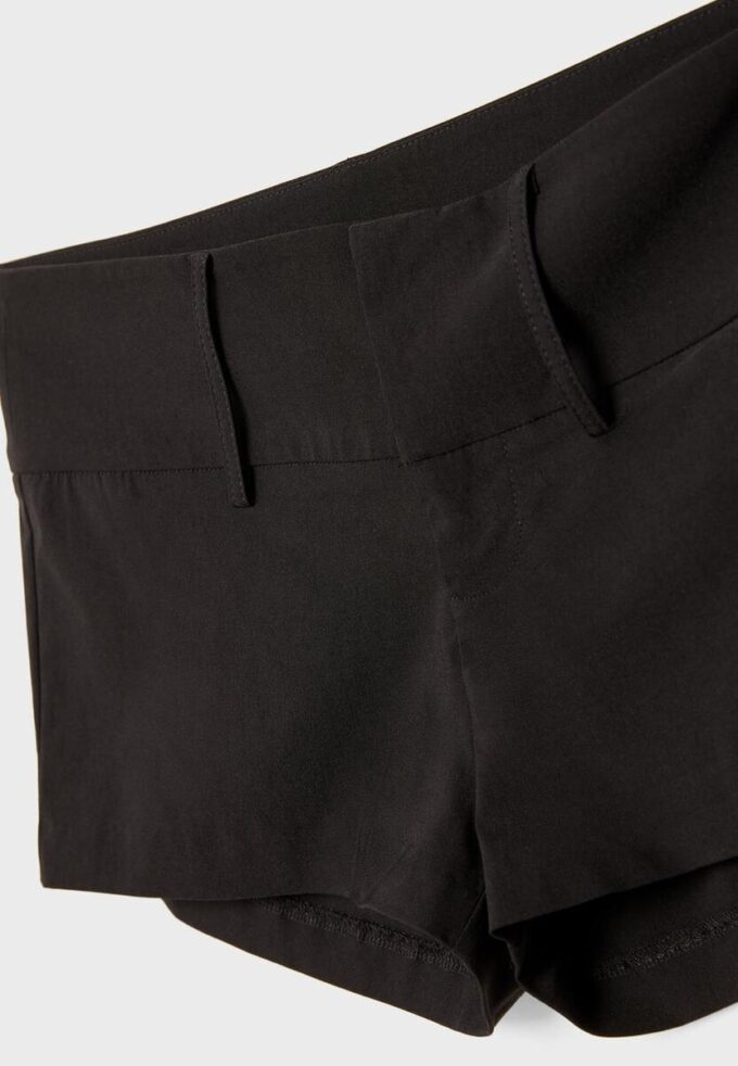 Pantaloncini corti eleganti