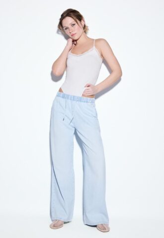 Pantaloni fluidi in denim con coulisse