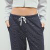 Pantaloni jogger a gamba larga a righe