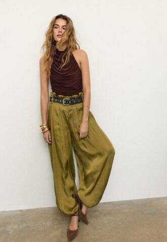 Pantaloni sarouel in raso con cintura